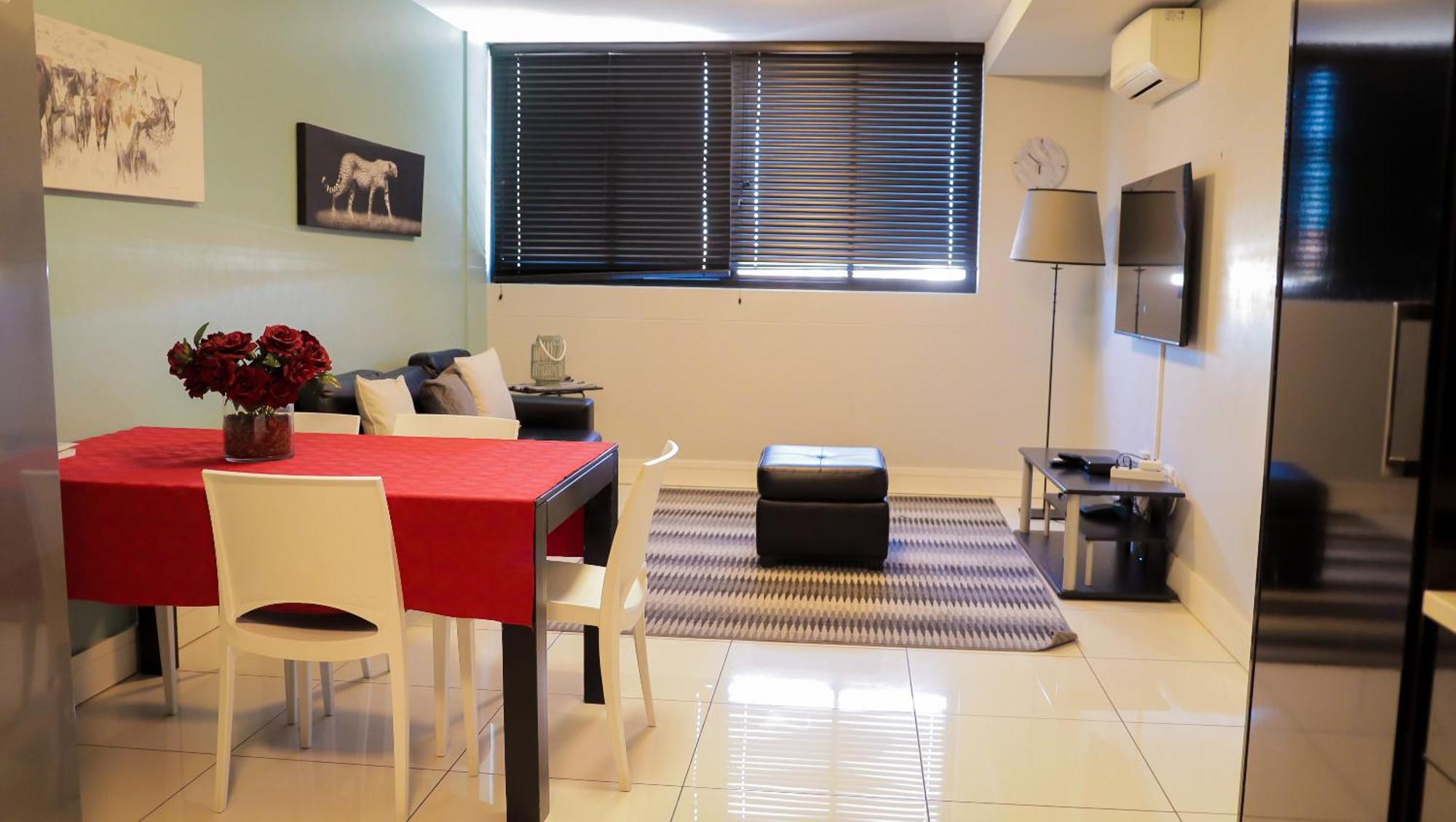 77 On Independence Apartments Windhoek Eksteriør bilde